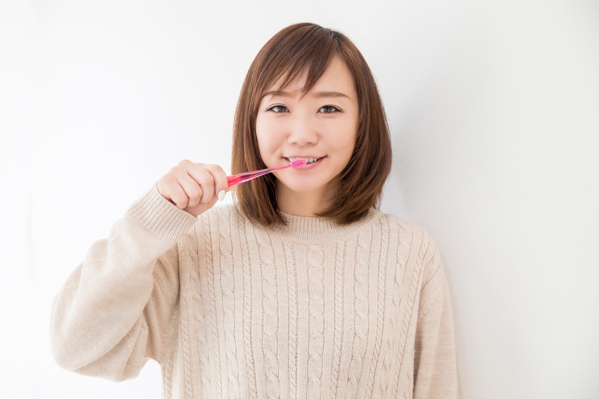 40代50代の女性は口臭の可能性大！更年期におすすめの口臭予防法6選 ｜ 歯科オンライン