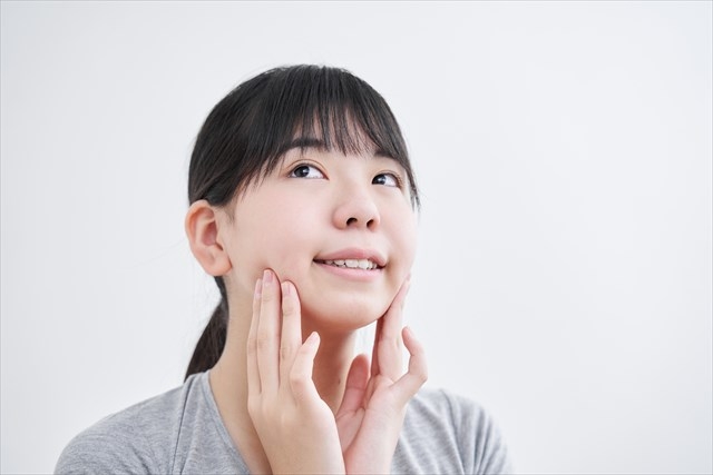 出っ歯の矯正をすると顔が長くなる 鼻の下が伸びる 歯科医に聞いてみた 歯科オンライン